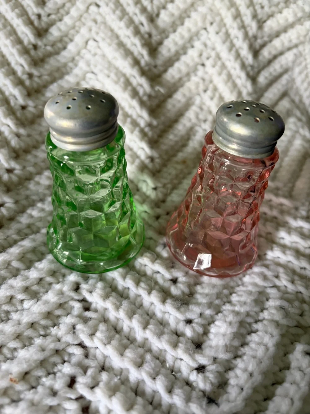 Vintage Uranium & Depression Glass Salt & Pepper Shakers - Green and Pink